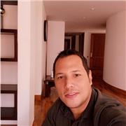 Profesor de Historia, Geografía y Ciencia Política con amplia experiencia en bachillerato y universidad